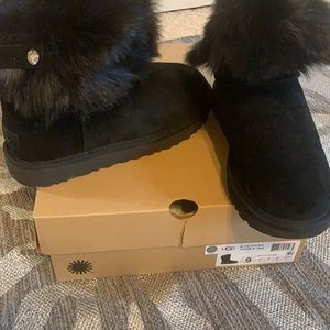 NIB UGG Valentina black boots Swarovski crystal 9